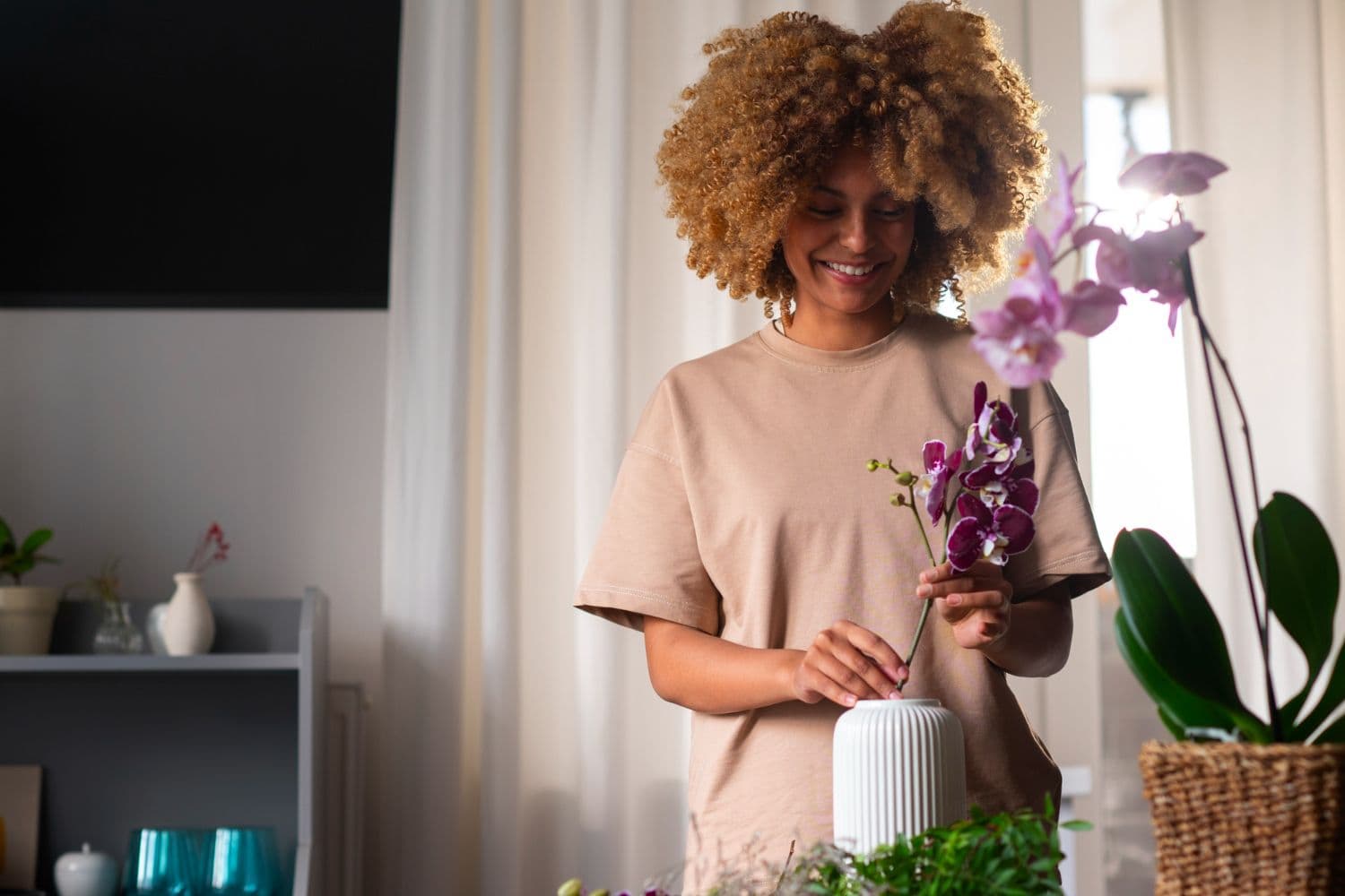 How to Make Your Kenyan Flowers Last Longer: A Complete Care Guide